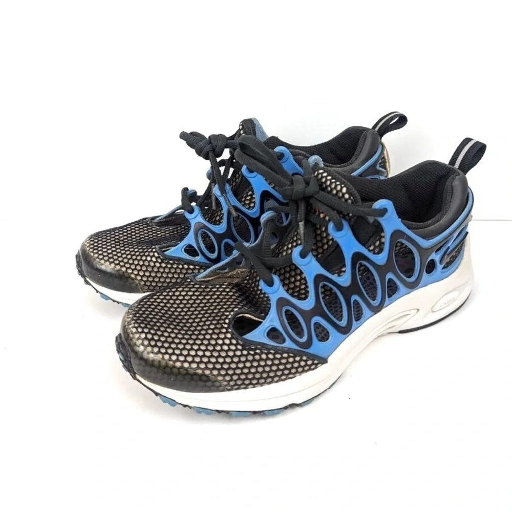 NIKE Air Chapuka Running Athletic Shoe, Blue Mesh Y2K